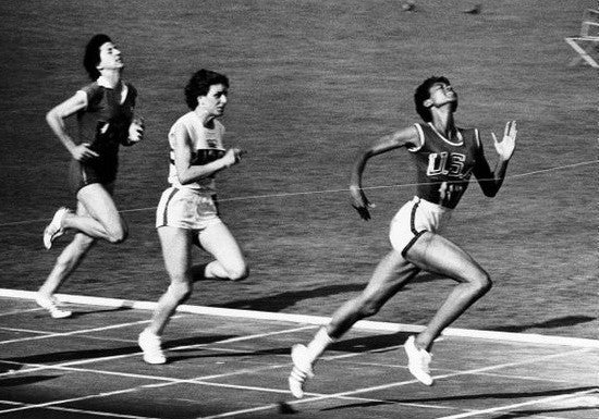 EP 7 – Wilma Rudolph : De la polio à reine du 100m